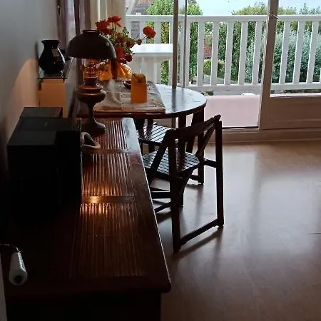 Joli Studio Lumineux A Trouville-sur-mer Lägenhet